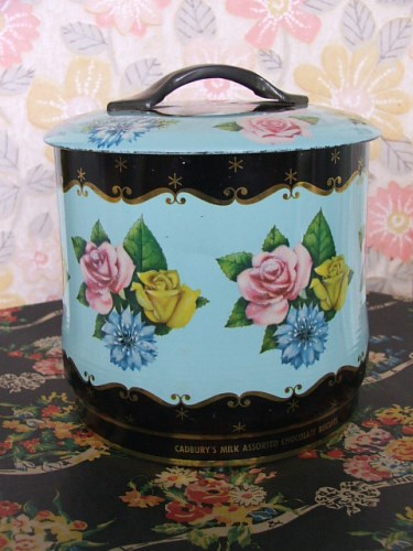 Vintage Floral Tin