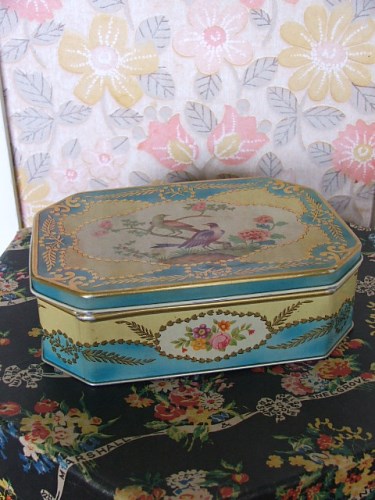 Snelgrove and Marshall Hat Box