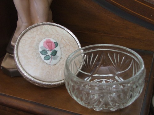 Pretty Dressing Table Pot