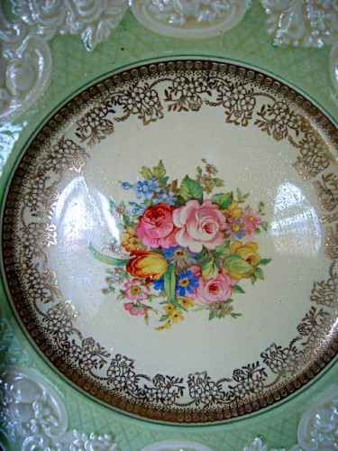 Pretty Vintage Crown Ducal Ware Plate