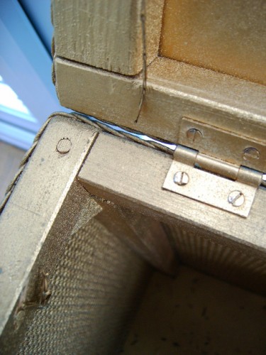 Wicker 'Loom' Style Laundry Basket