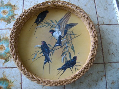Wicker Bird Tray