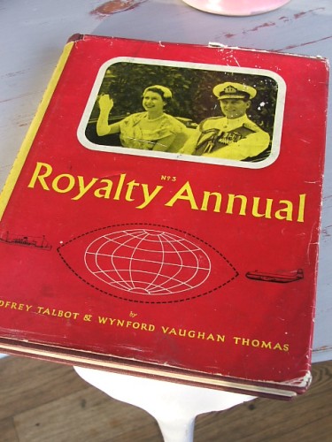 Royalty Annual No3
