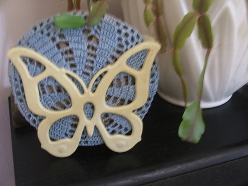 Pretty Crochet Coasters and Holder