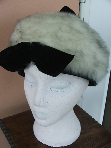 Vintage Mitzi Lorenz Hat