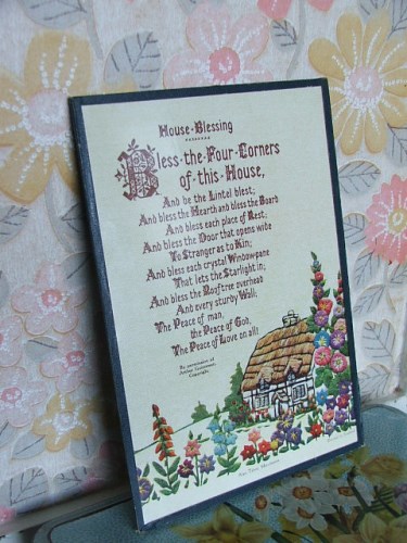 Vintage Floral Tin