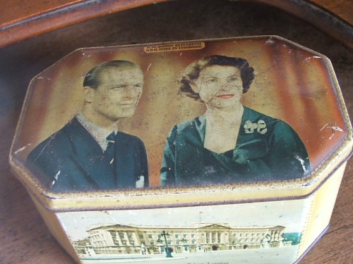 1953 Coronation Tin