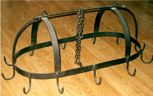 Country Style Overhead Pan Rack