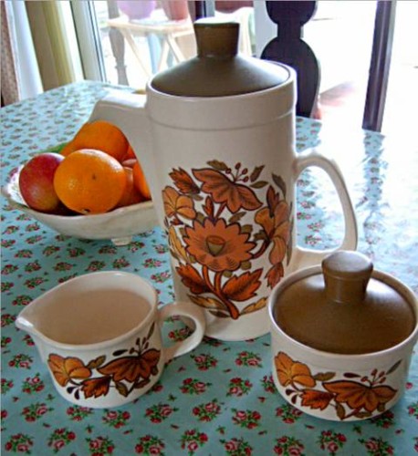 Retro Floral Coffee Pot, Milk Jug and Sugar Bowl