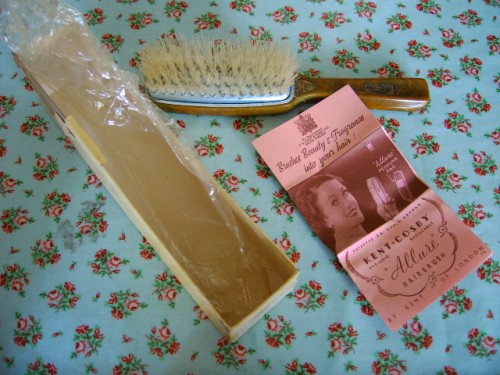 Kent-Cosby 'Allure' Hairbrush