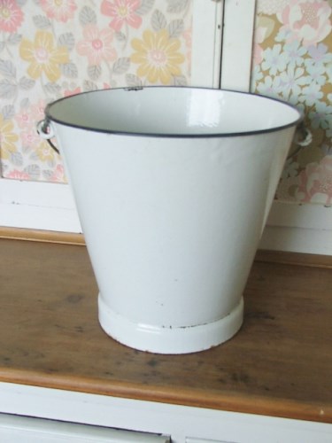Vintage Enamel Bucket