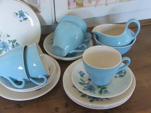 Crown Clarence Teaset
