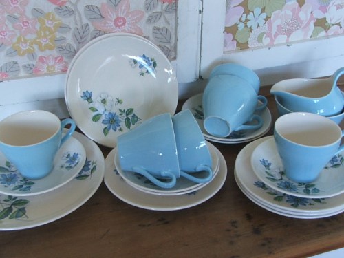 Pretty Floral Teaset