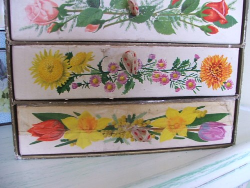Vintage Floral Cardboard Drawers