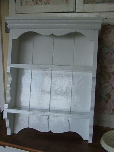 White Painted Wooden Decorative Shelves