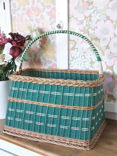 1950's Vintage Wicker Shopping Basket