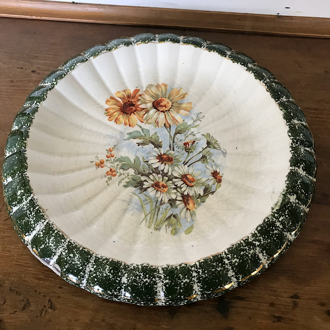 Daisy Bread Plate