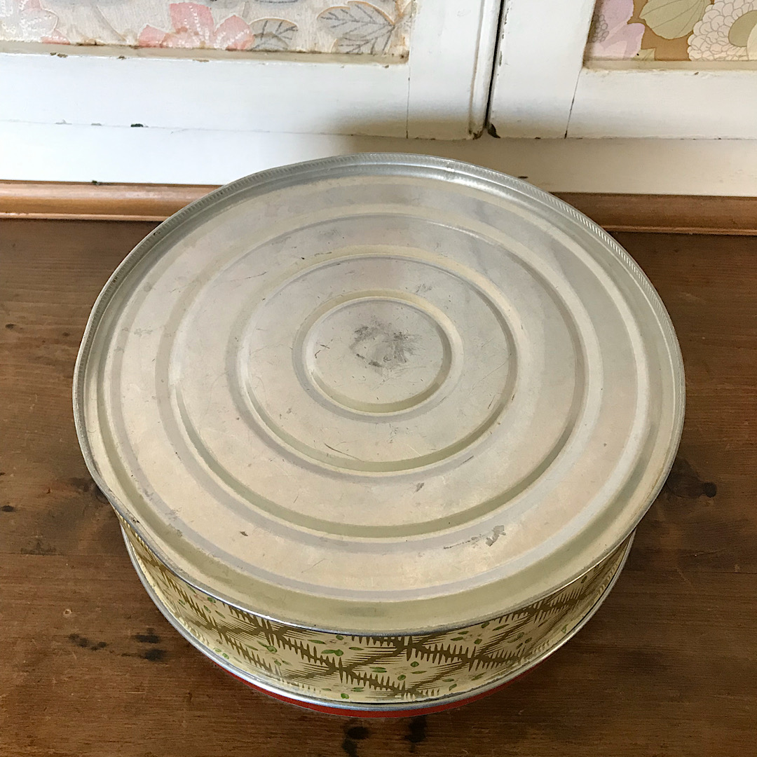Vintage Worcester Ware Biscuit Tin
